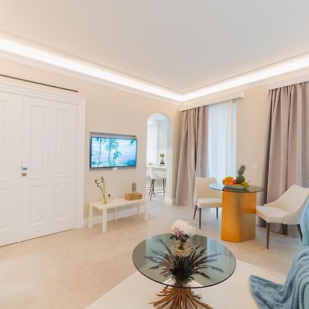 Naxi Suites Taormina Eksteriør billede